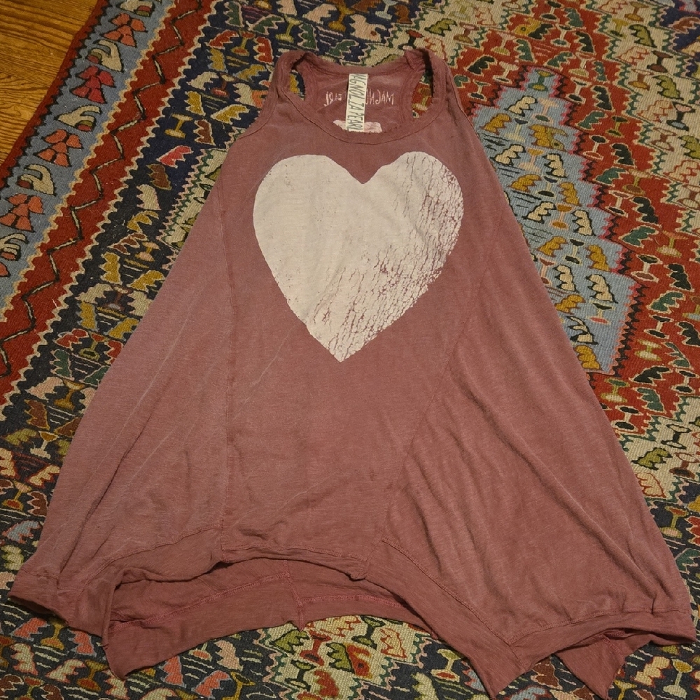 Rare Magnolia Pearl Tank